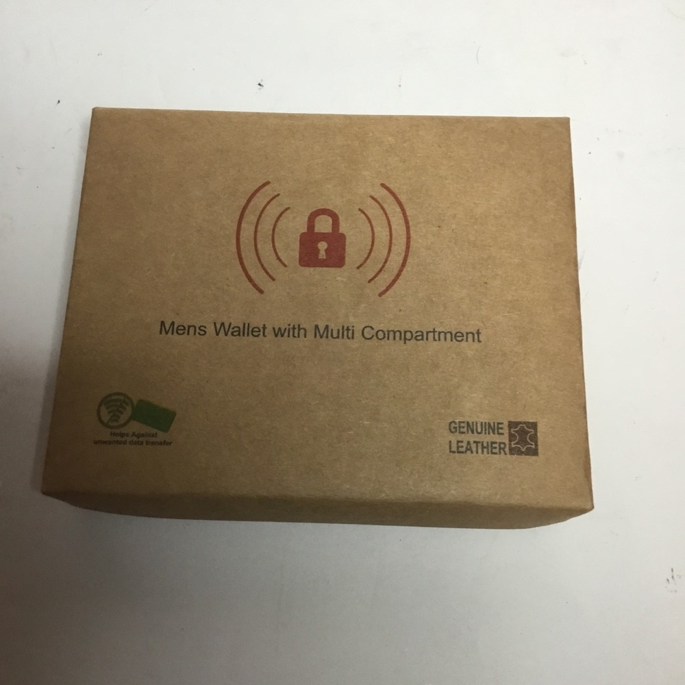 RFID Protection American Flag Wallet - Picture 4 of 4